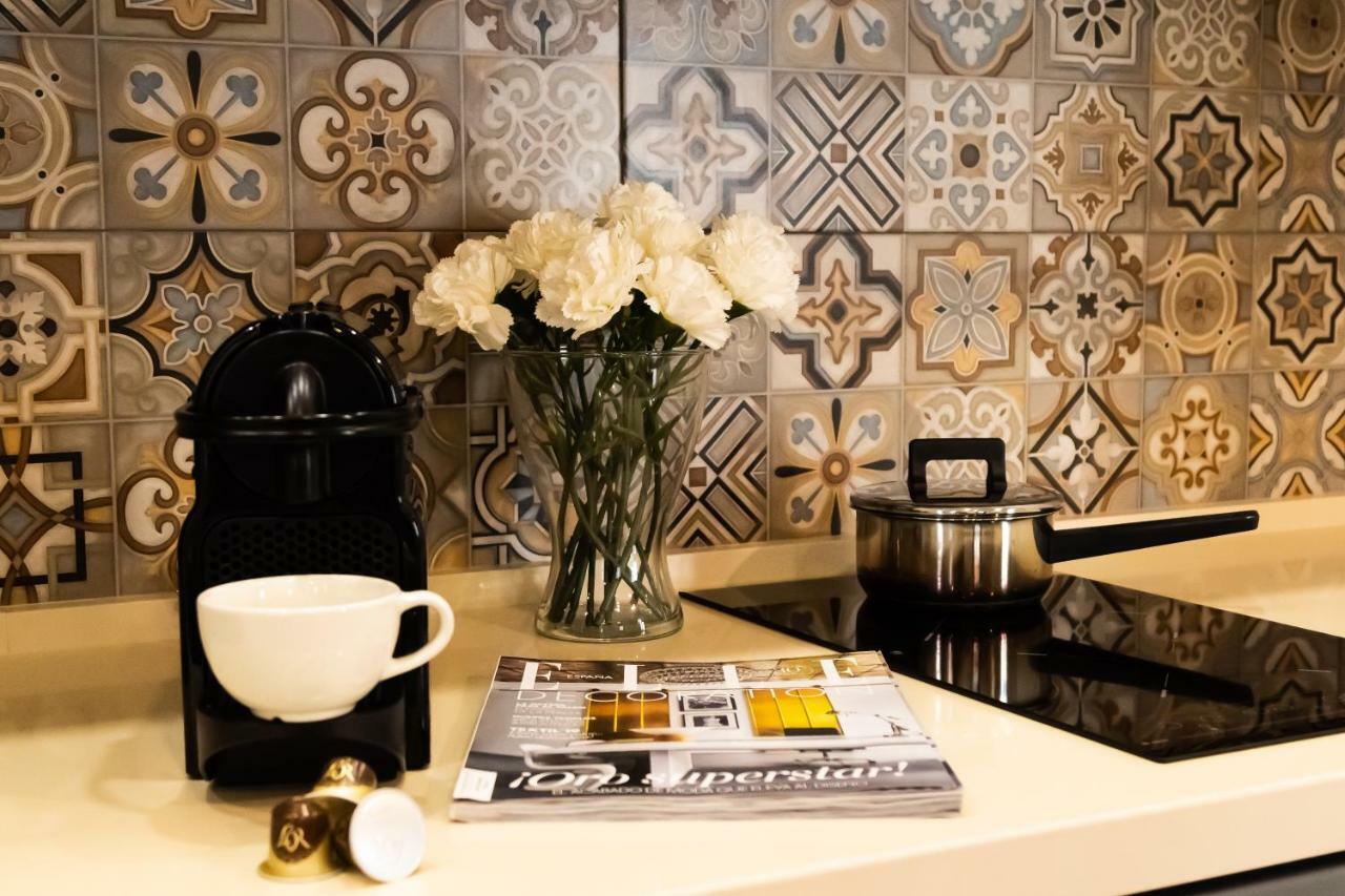 Misterhost Triana Patio De Flores Appartement *