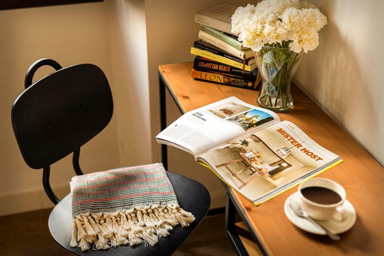 Appartement Misterhost Triana Patio De Flores Sevilla